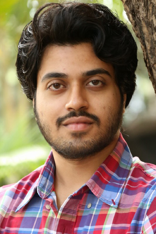 Chetan Maddineni backdrop