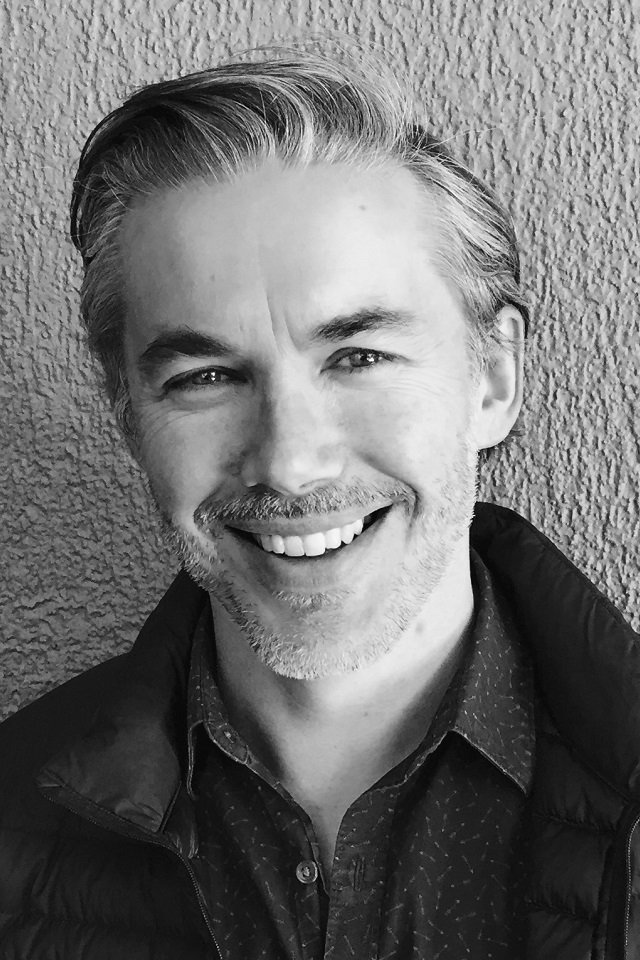 Damien Power backdrop