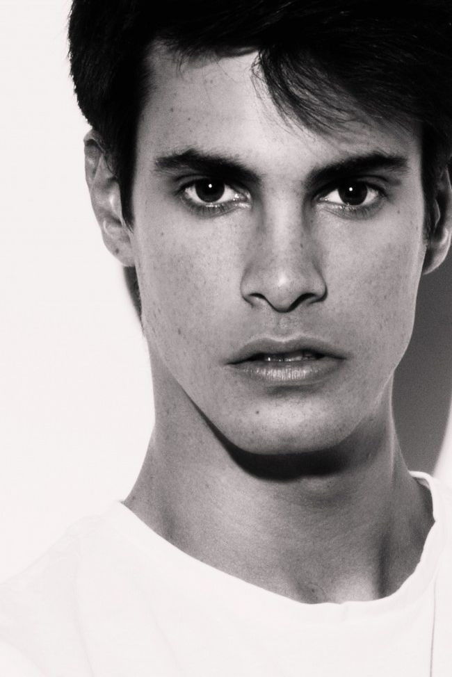 Carlos Guerrero backdrop