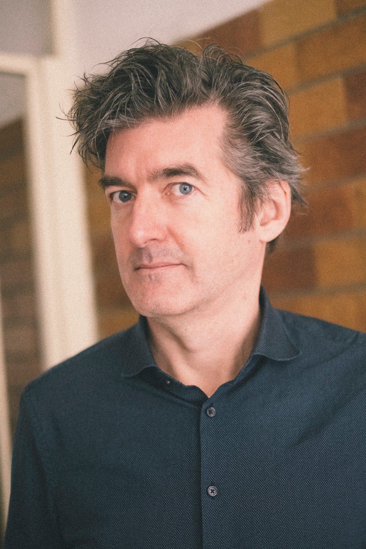 Oliver Ressler backdrop