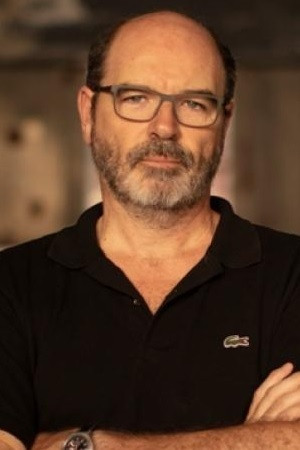 Carlos Ameglio backdrop