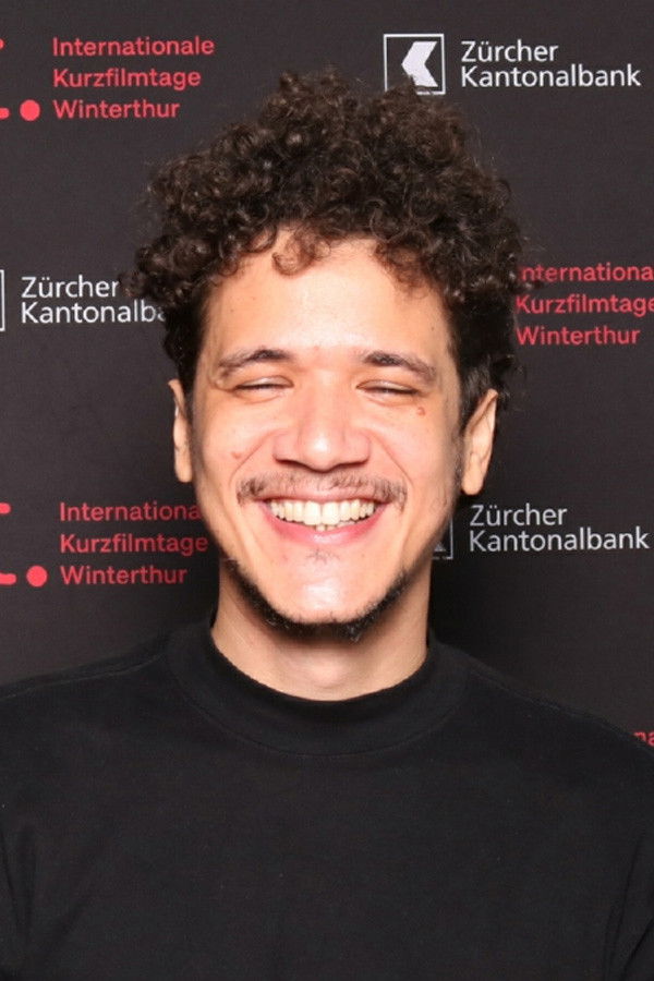 Marcus Curvelo backdrop