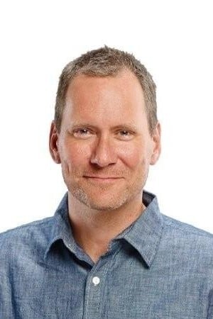 Deiv Kinbon backdrop