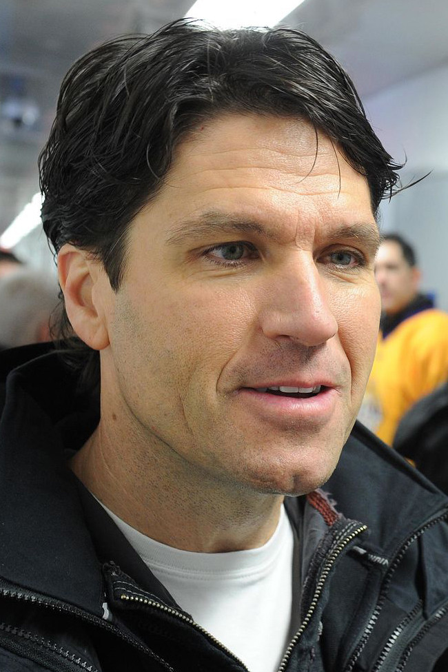 Pat Brisson backdrop