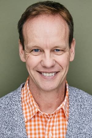 Michael O'Connell backdrop