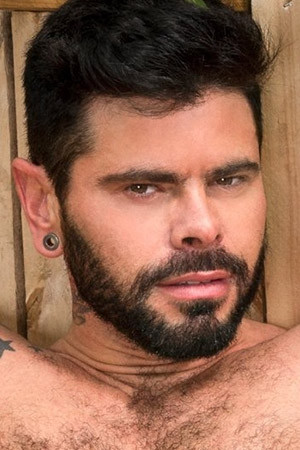 Mario Domenech backdrop