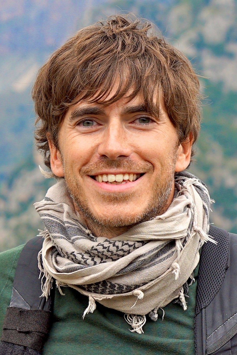 Simon Reeve backdrop