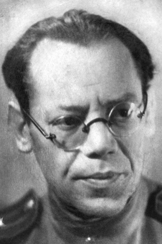 Manuel Bolshintsov backdrop