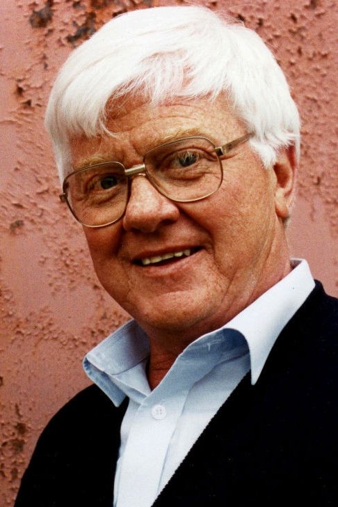 Bërnt Kalembo backdrop