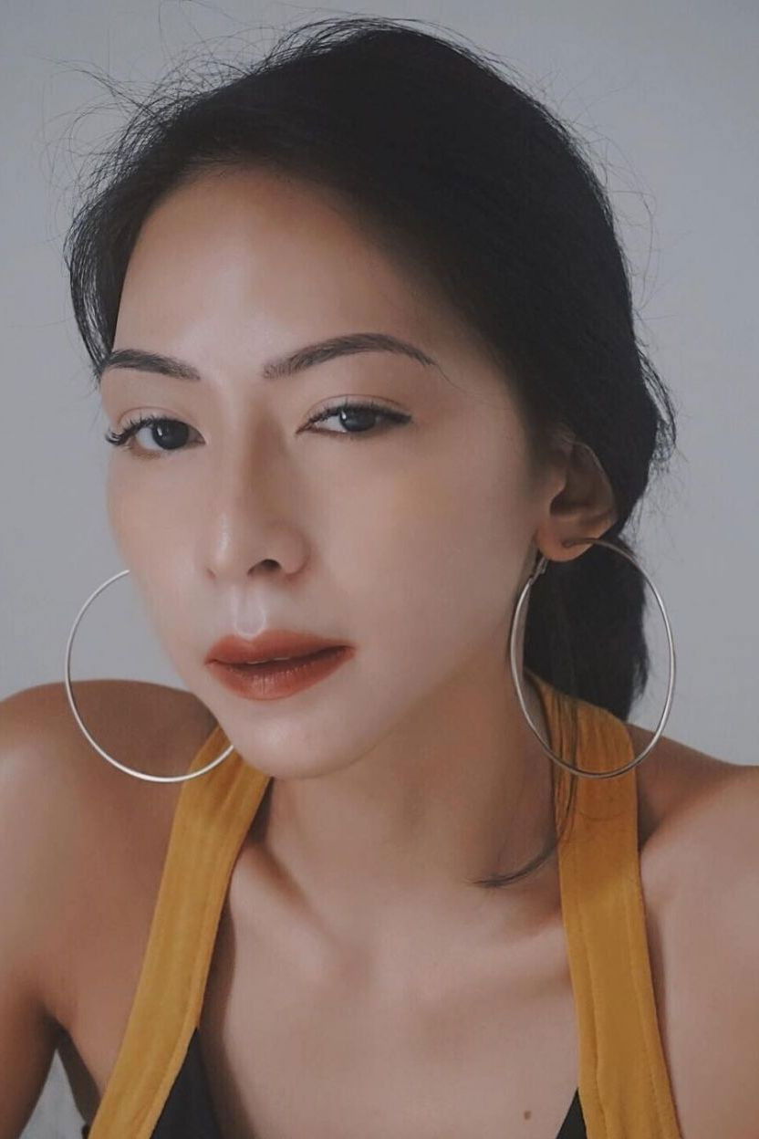 Gesata Stella backdrop