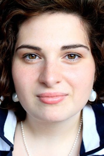 Olivia Palacci backdrop