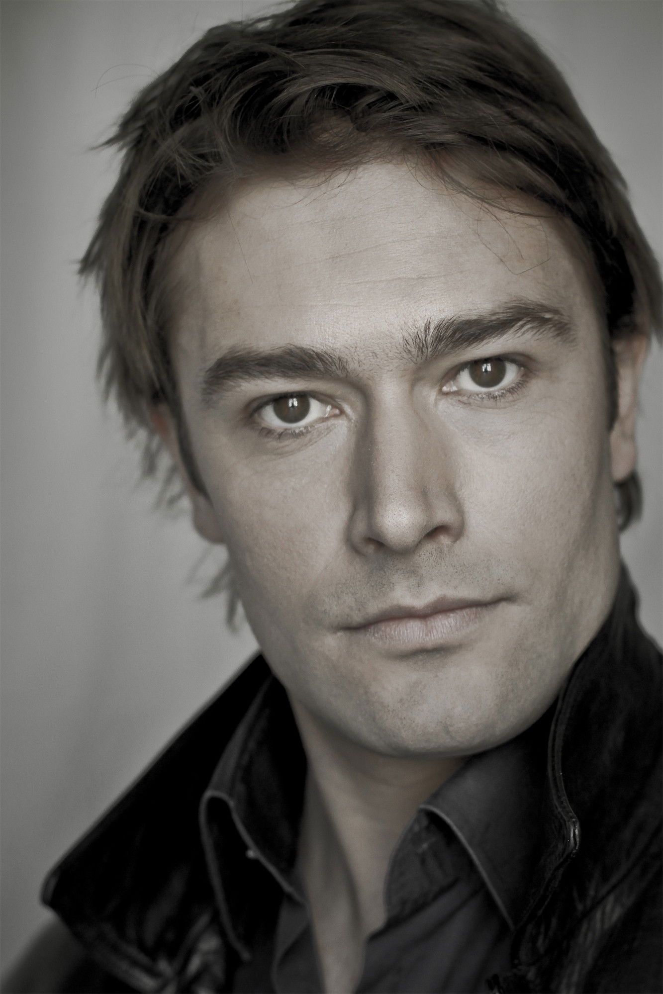 Charles Lelaure backdrop