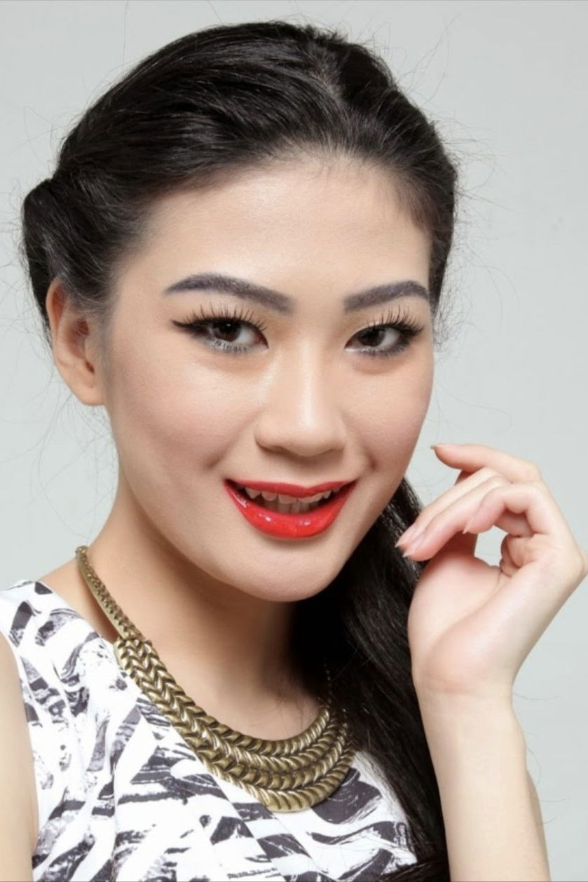 Cindy Valerie backdrop