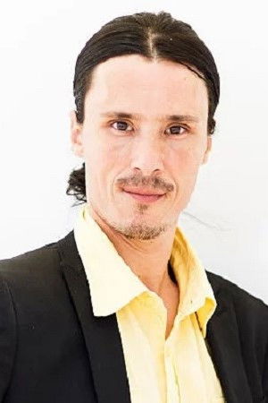 Shakib Ben Omar backdrop