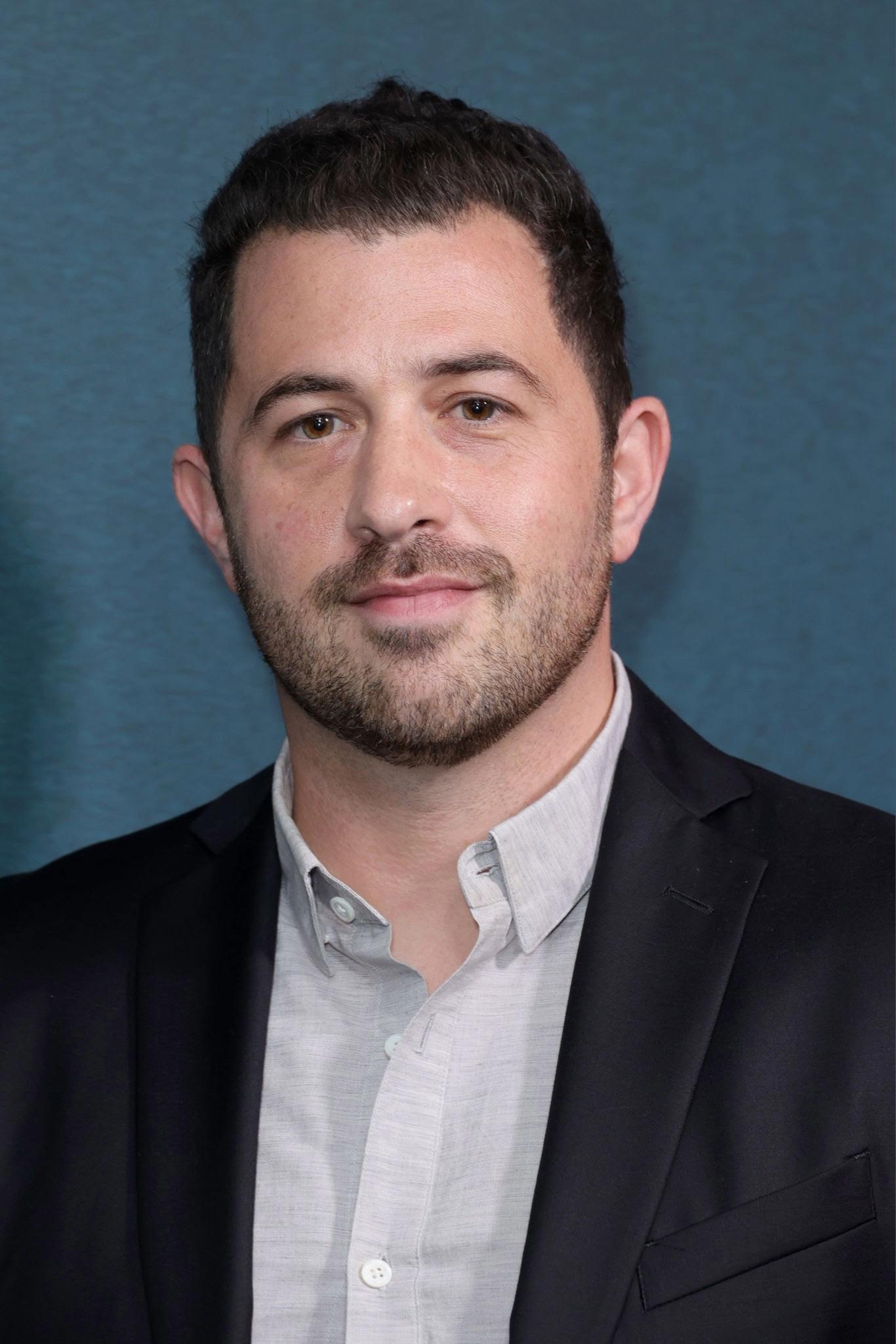 Alen Mandellbaum backdrop