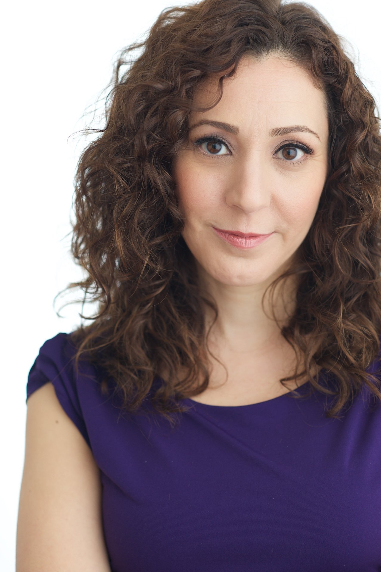 Elisa Dyann backdrop