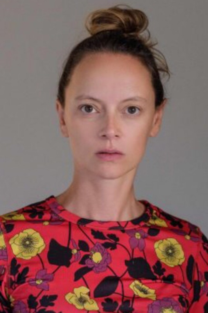 Raquel Castro backdrop