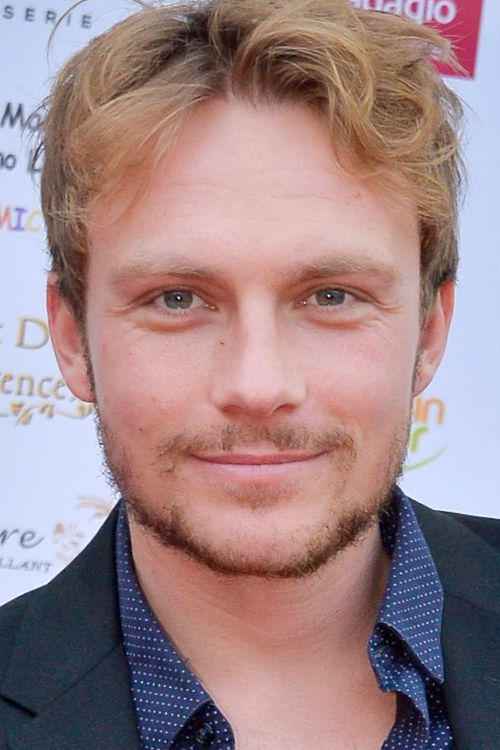 Roby Schinasi backdrop