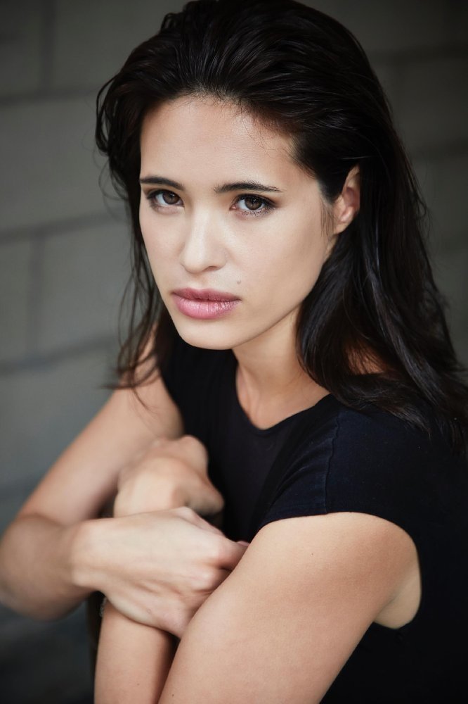 Anne-Solenne Hatte backdrop