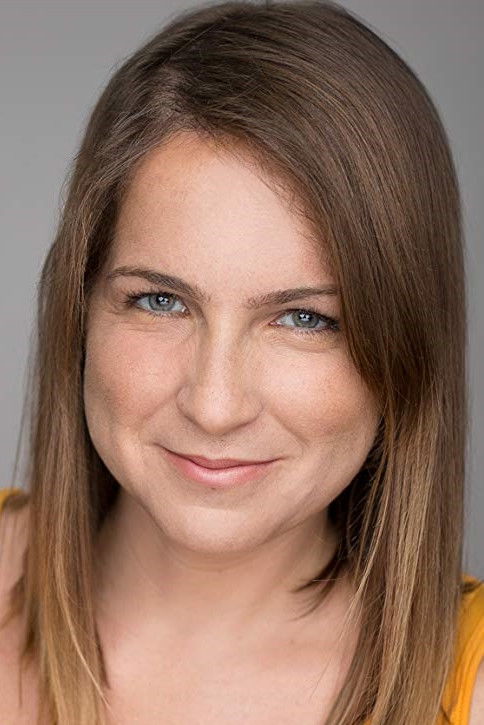 Mariel Matero backdrop