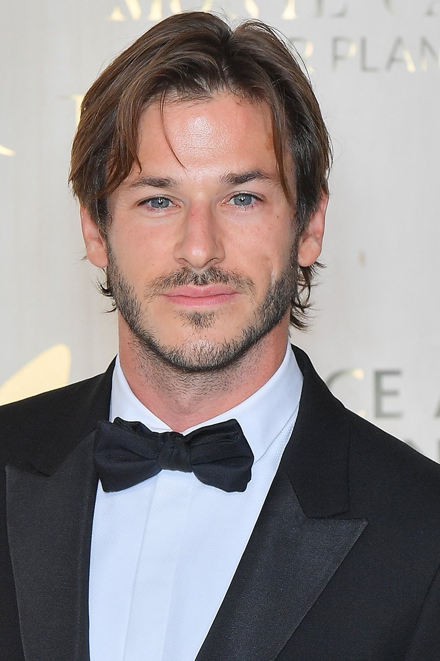 Gaspard Ulliel backdrop