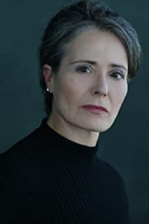 Lynsey Beauchamp backdrop