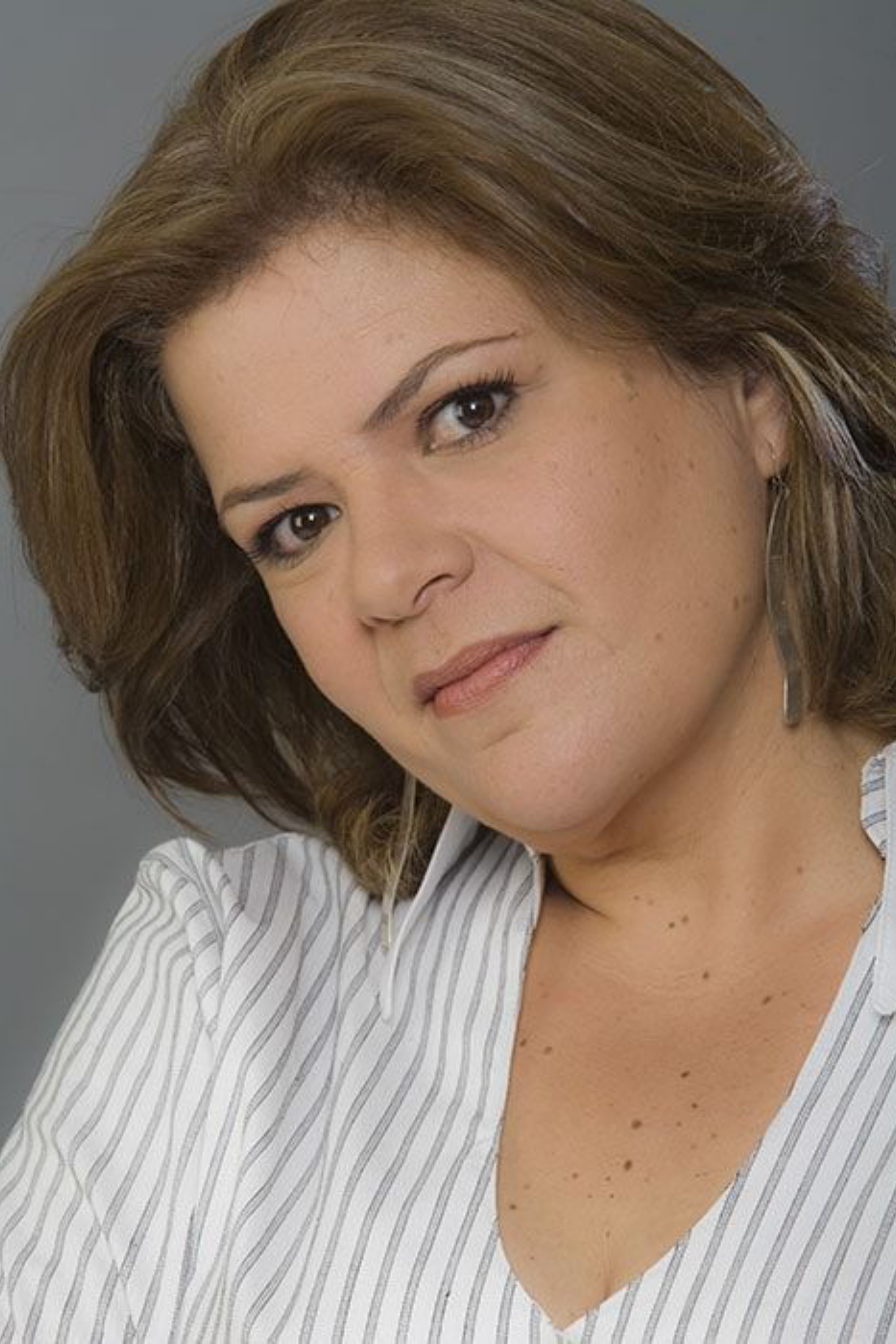 Carmenza González backdrop