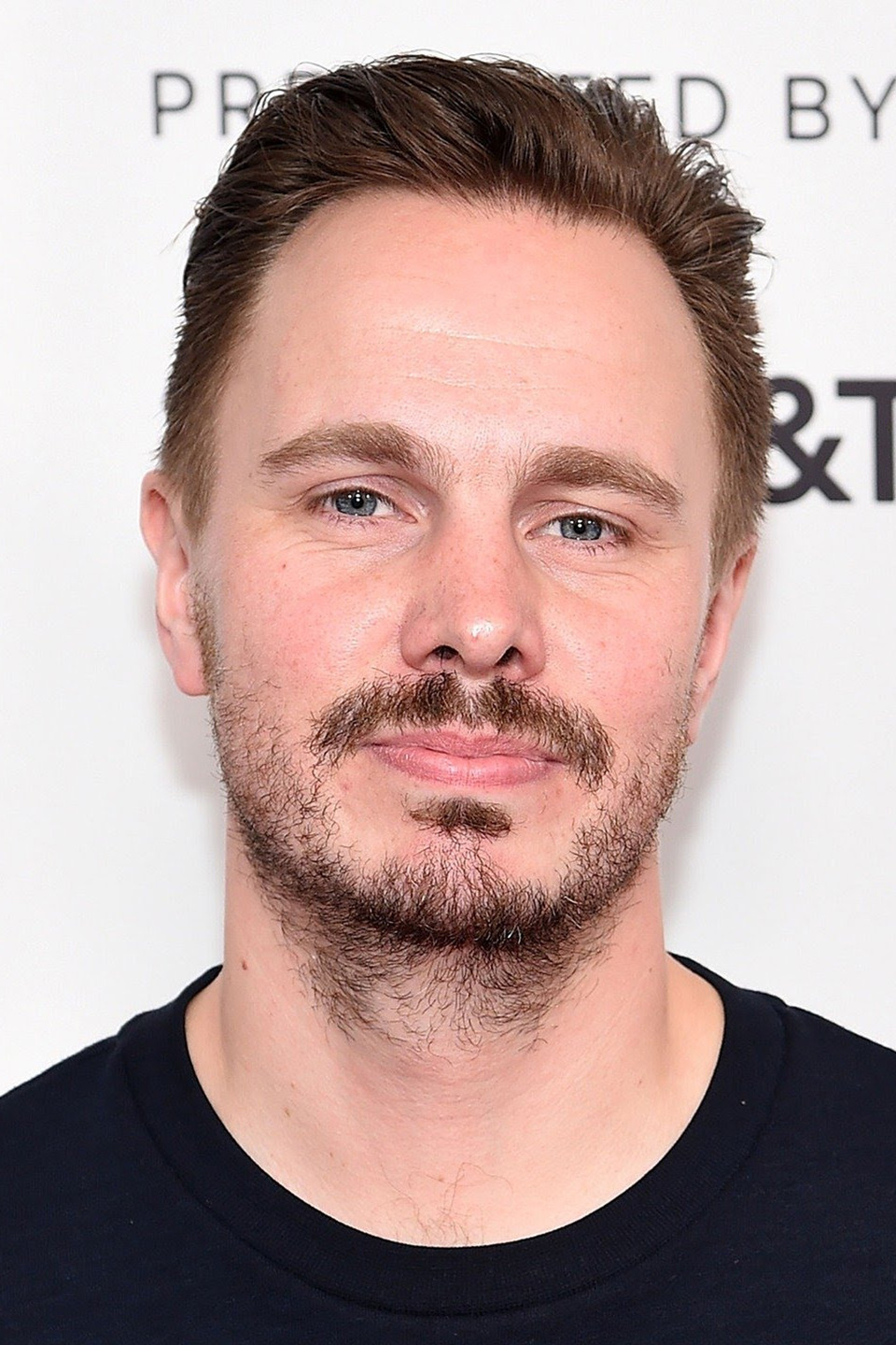 Oliver Murray backdrop