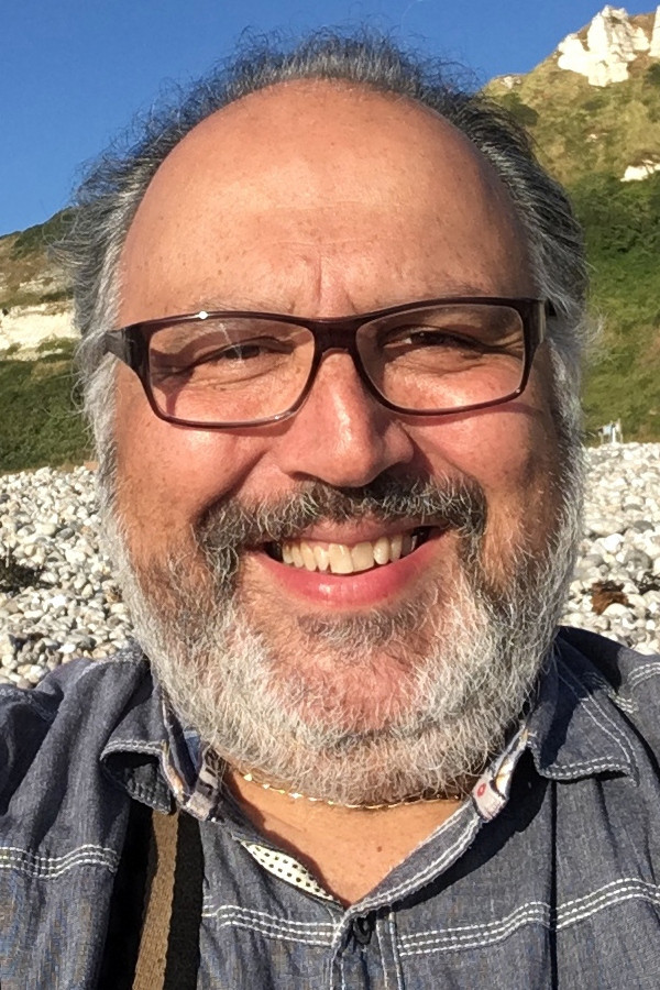 Daniel Galvez-Vallejo backdrop