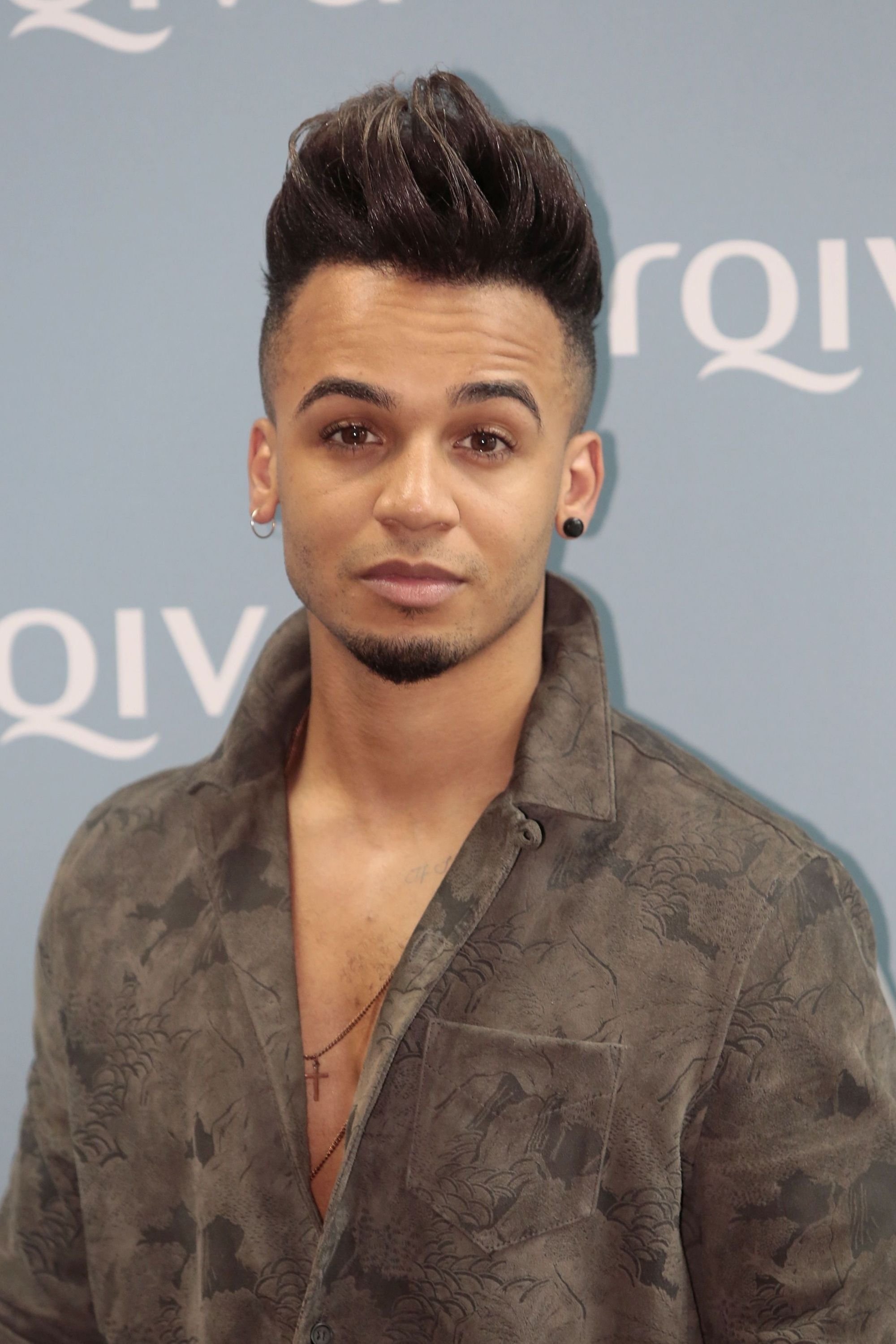 Aston Merrygold: Aston Merigold backdrop