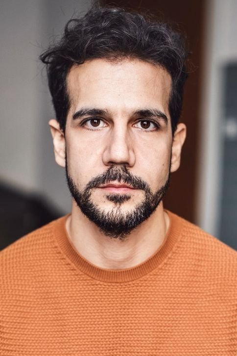 Daniele Rizzo backdrop