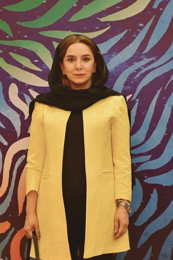 neda maghsoodi backdrop