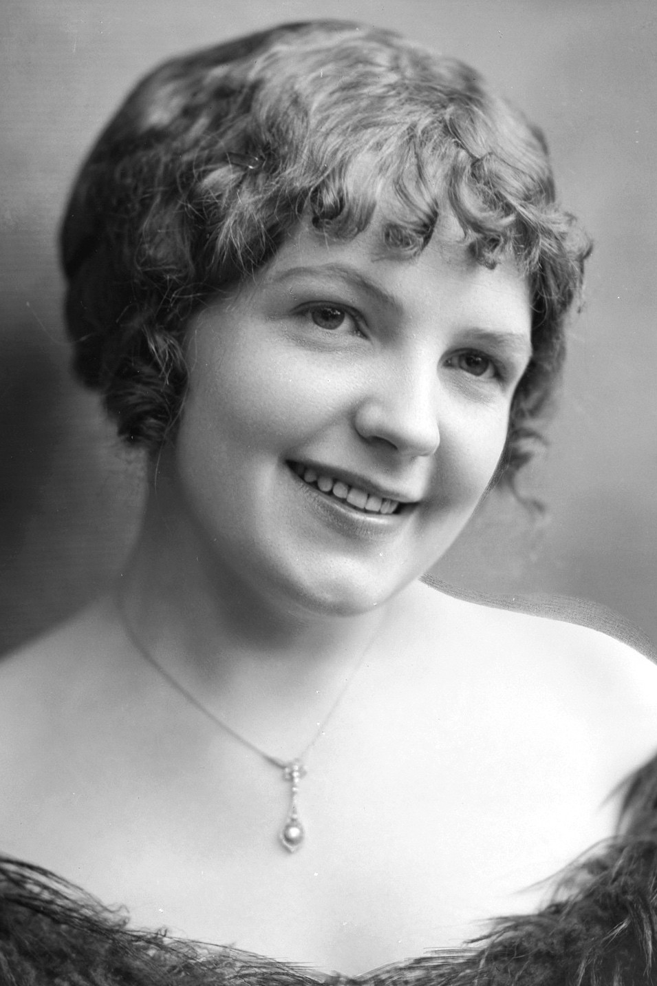 Anna-Lisa Lindzén backdrop