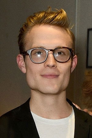 Charlie Parham backdrop