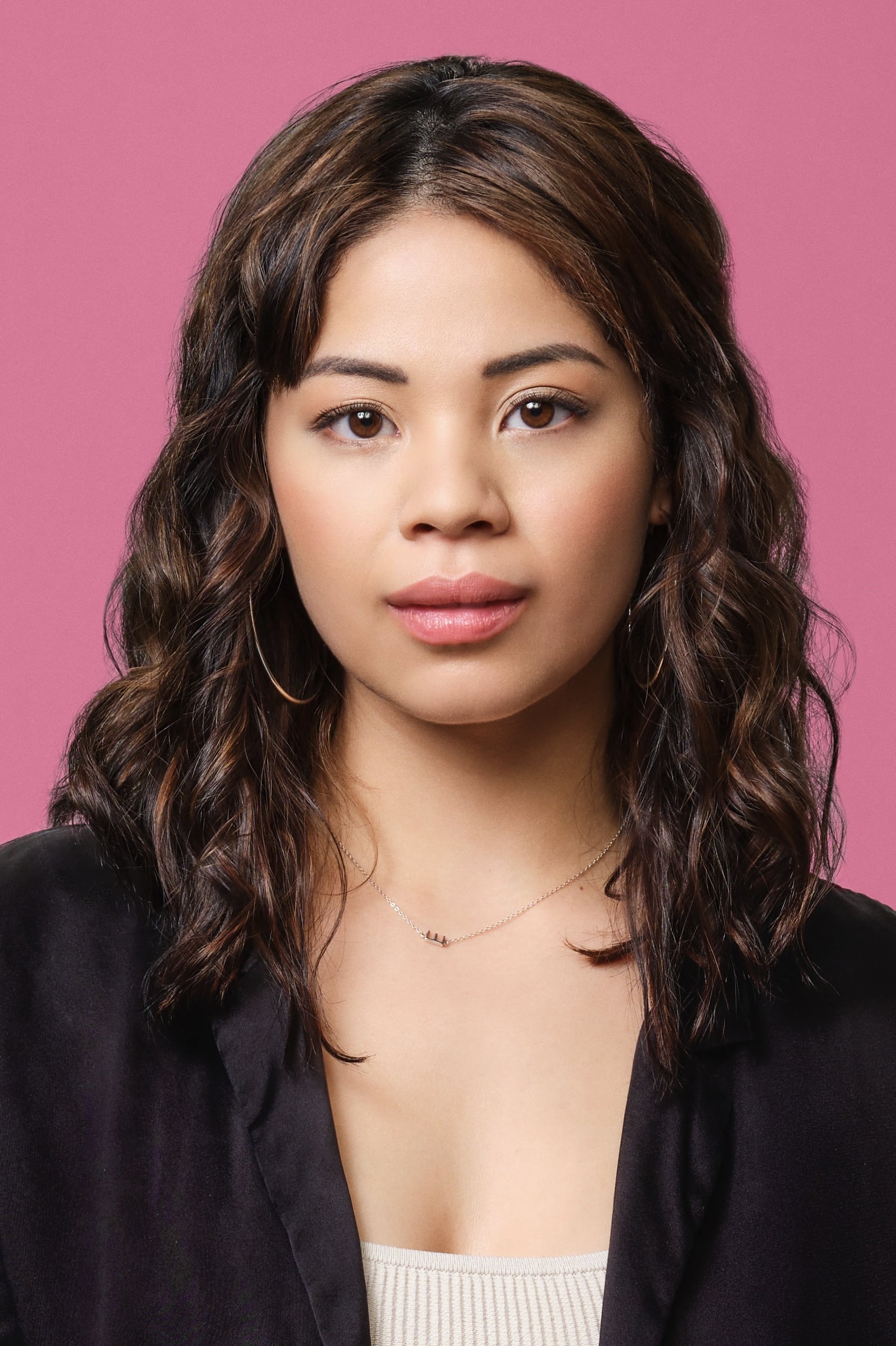 Eva Noblezada backdrop