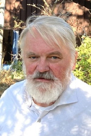 Jonas Fohlin backdrop