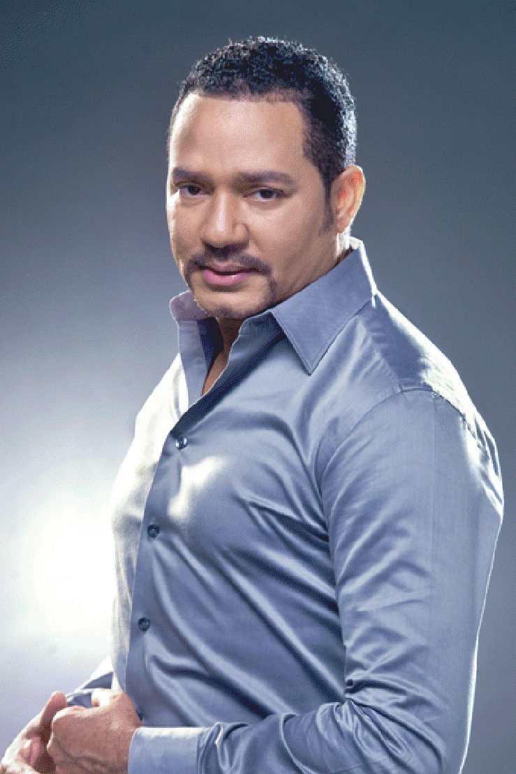 Frank Reyes backdrop