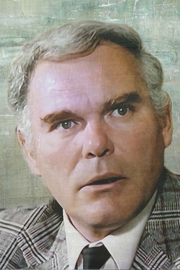 Attila Lőte backdrop