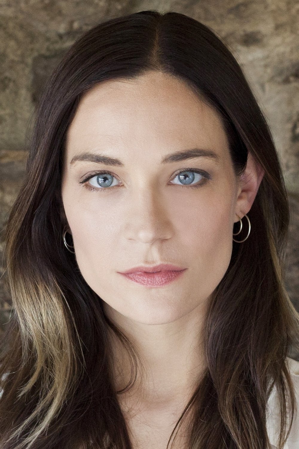 Kathleen Munroe backdrop