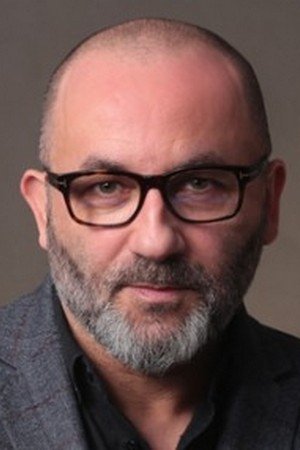 Adam Nawojczyk backdrop