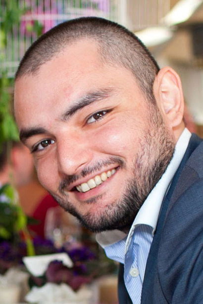 Zaur Bolotaev backdrop