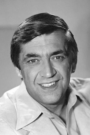 Aleksandr Parra backdrop