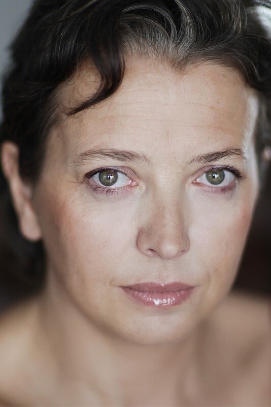 Anita Gillier backdrop