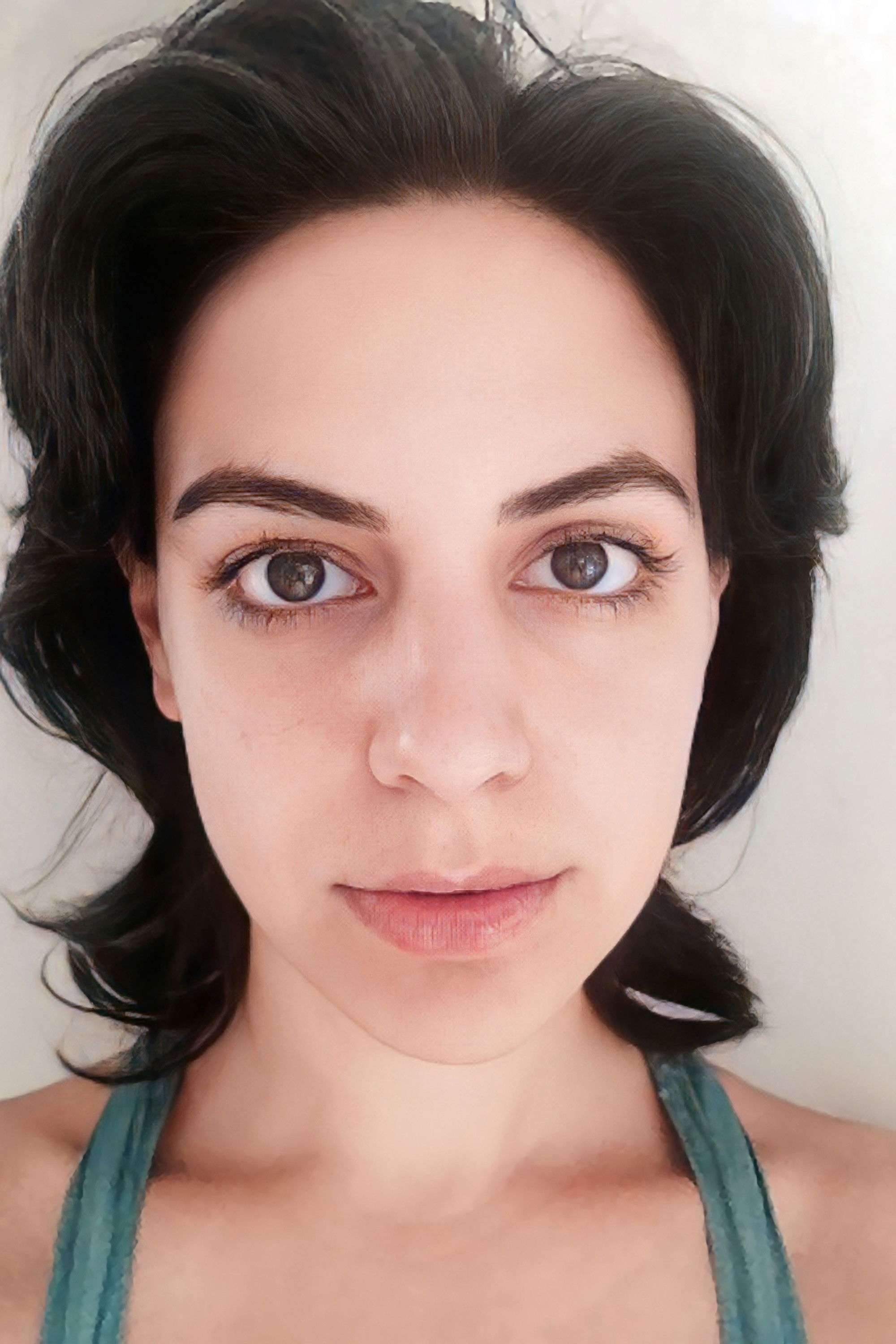 Duru Yücel backdrop