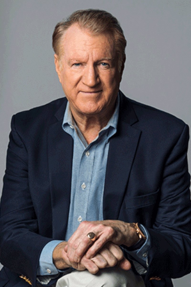 Sean McGraw backdrop