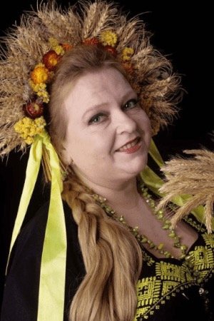 Hanna Levchenko backdrop