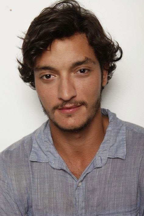 Allan Souza Lima backdrop