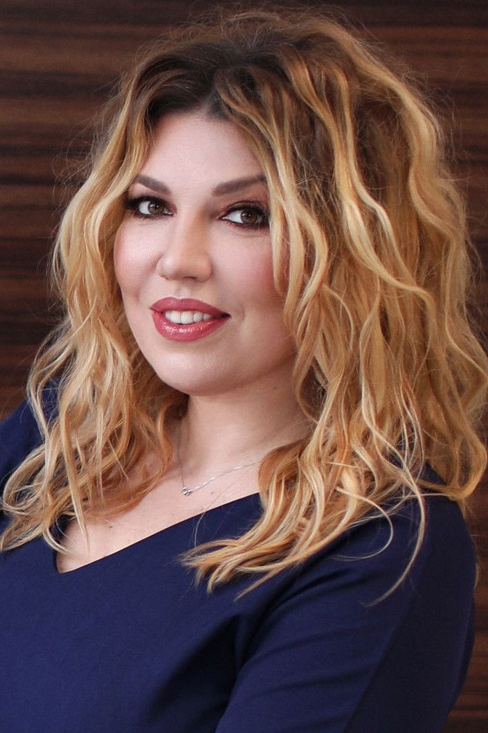 Ekaterina Skulkina backdrop