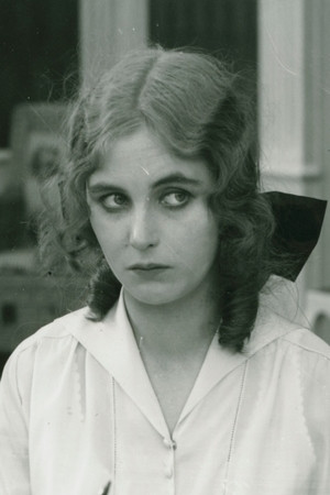 Lili Kronvin backdrop