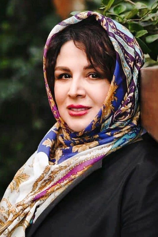 Shohre Soltani backdrop